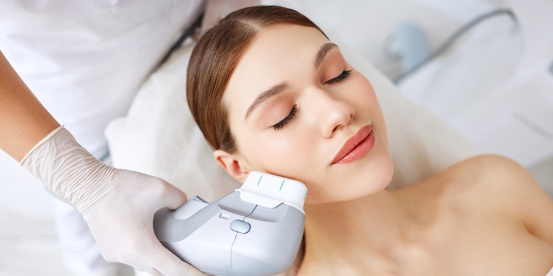 How Fat Freezing and HIFU Work Together? 4 book a personalised consultation of Fat Freezing and HIFU Together Chigwell